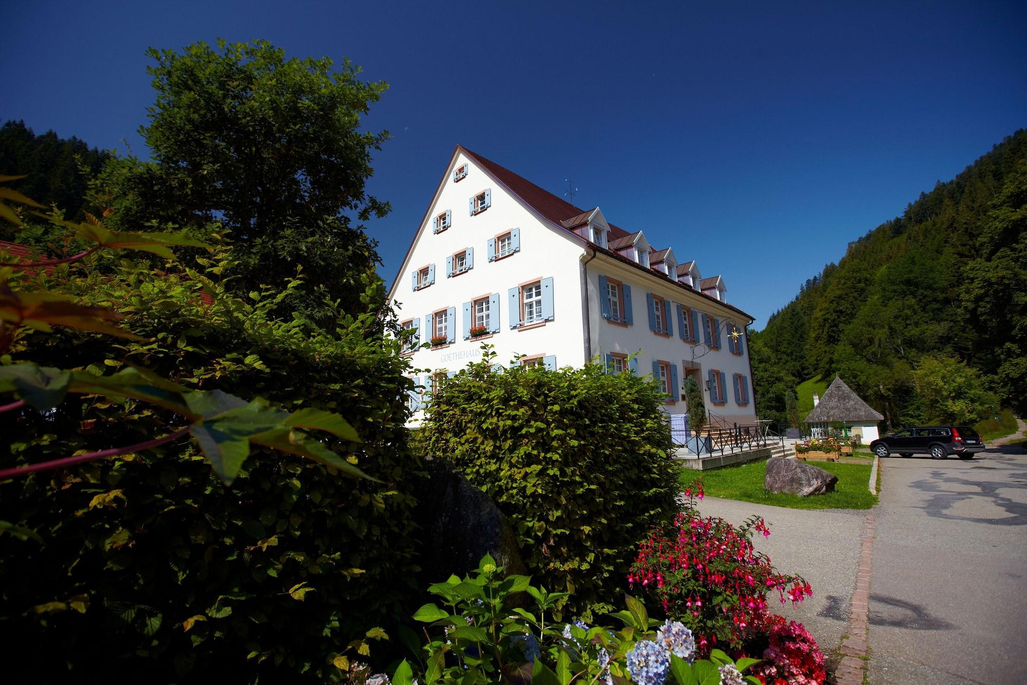 Hotel Hofgut Sternen Breitnau Exterior foto