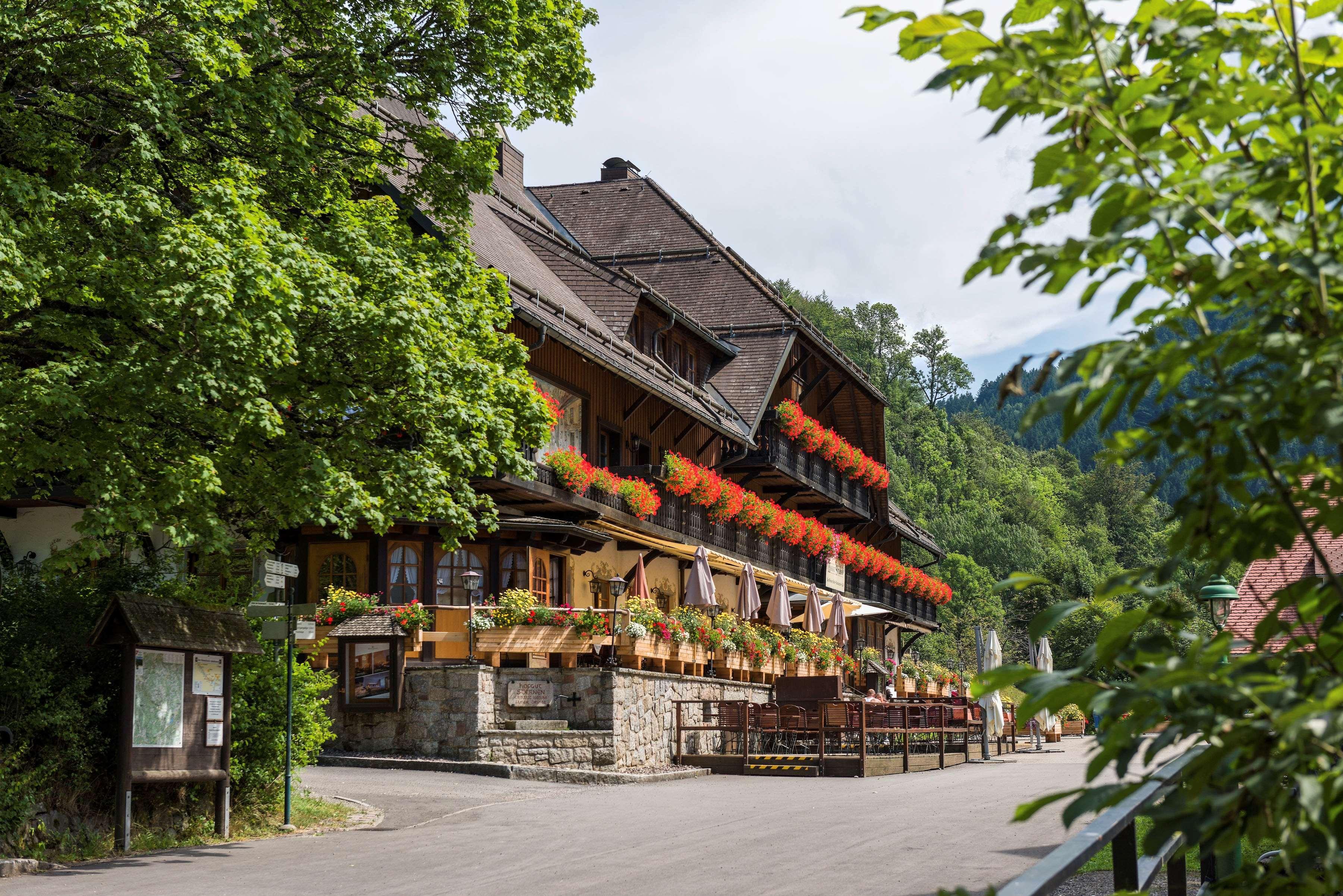 Hotel Hofgut Sternen Breitnau Exterior foto