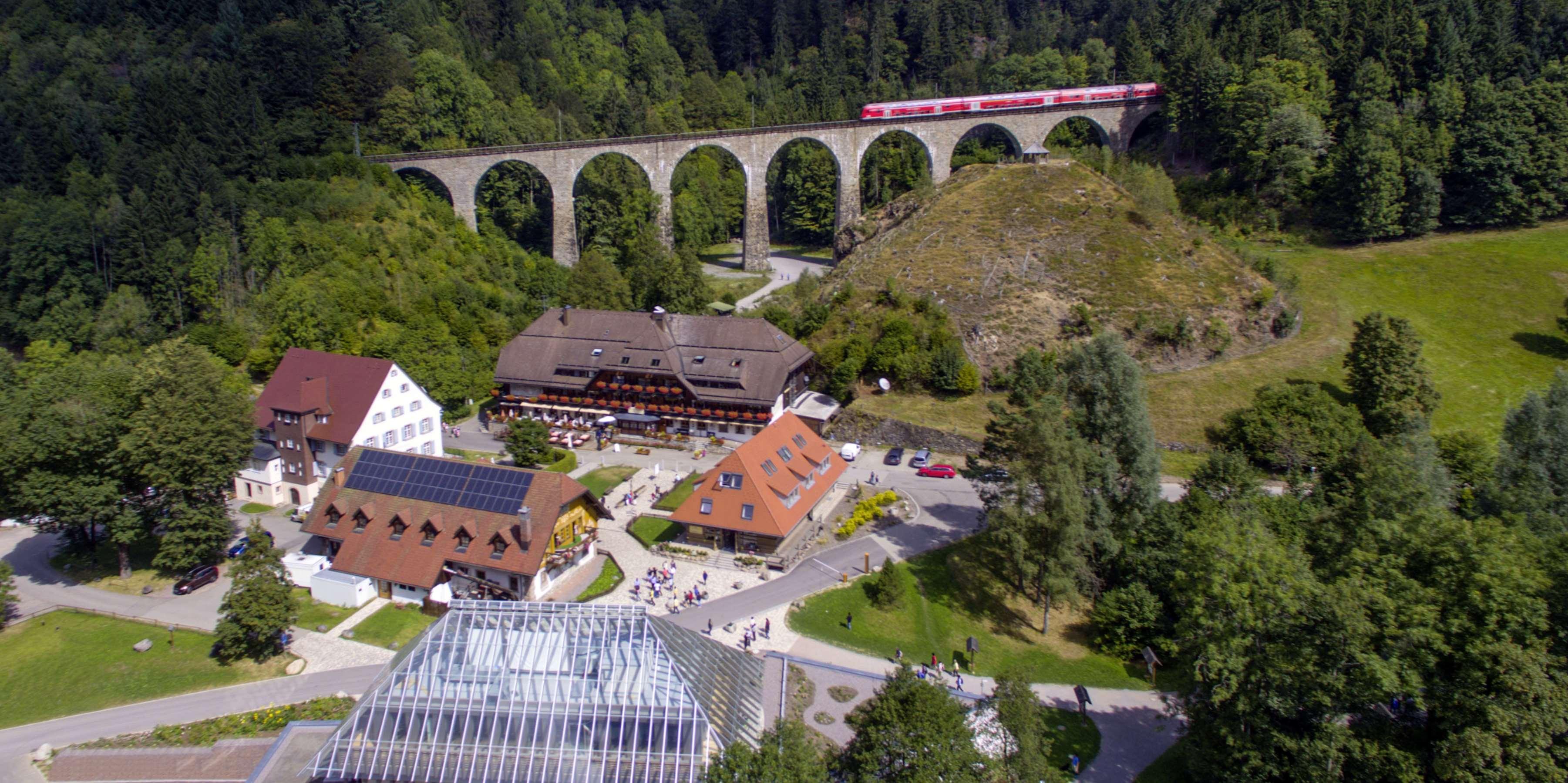 Hotel Hofgut Sternen Breitnau Exterior foto